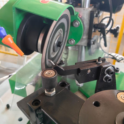 Precisión 6000 r/min Máquina de afilado de hoja de sierra circular CNC con 5-45 mm de dentadura