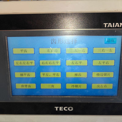 Máquina de rectificar hojas de sierra para la carpintería con cabeza de oscilación automática y engranaje de alta velocidad