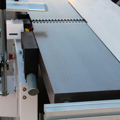 300C Máquina de combinación multifuncional para el espesor del planador de madera a un precio asequible