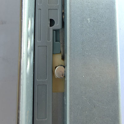 Profundidad del gabinete de 370 mm Slides de cajón de montaje oculto de fondo con cierre suave y apertura por empuje