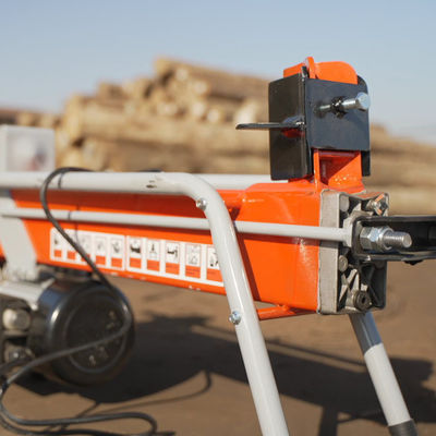 Clasificador eléctrico de madera de 8 toneladas Clasificador móvil de troncos para el hogar Diámetro de separación 50-400 mm