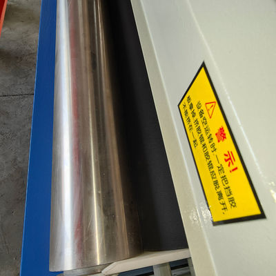 2.2kw Máquina de adhesivo para la carpintería para el montaje de grandes tableros en las tiendas de materiales de construcción