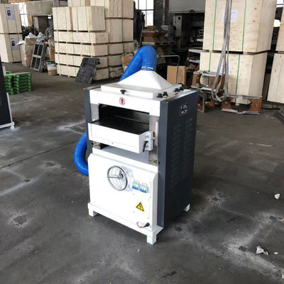 Máquina eléctrica de planeado de espesor de madera Planador de doble lado de alta velocidad para la madera