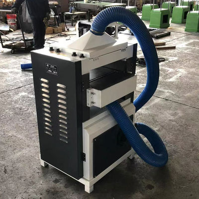 Planador de presión de espesor de madera sólida con potencia de husillo principal de 4 kW y doble cara
