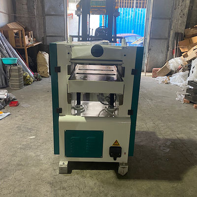 Máquina de planado de cinta transportadora de lado único multifuncional para talleres de materiales de construcción
