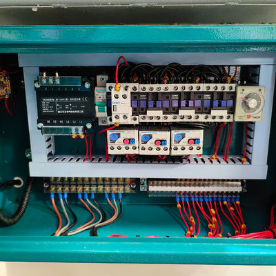 Planificación de la superficie de madera sólida MBZ524A Máquina de planificación automática de alimentación de doble eje