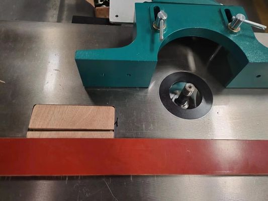 La máquina de fresado de husillo deslizante de 150 kg La herramienta definitiva para los profesionales de la madera