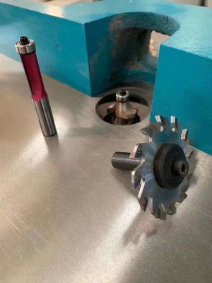 La máquina de fresado de husillo deslizante de 150 kg La herramienta definitiva para los profesionales de la madera