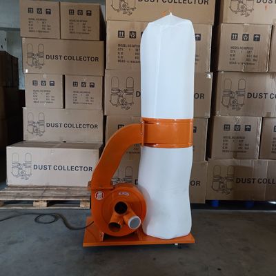 Extractores de herramientas para la madera para serraduras de paneles o máquinas de banda de borde o para routers CNC