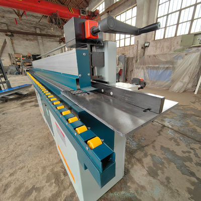 MX5117A Moldeador de tablero de madera con huso vertical Máquina automática de fresado para la madera