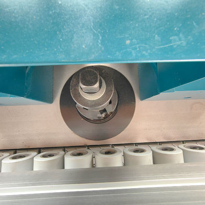 Máquina de moldeo automático de husillo para madera de 600 kg para moldear madera rápida y suave