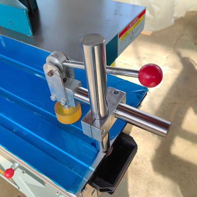 Moldeador de huso para la carpintería con mesa corredera y plataforma de 1600*780 mm Peso 370 kg