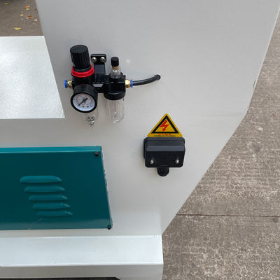 espesor máximo de la pieza de trabajo 150 mm 3kw máquina de encaminamiento de madera de alta velocidad para moldeo de husillo