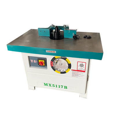 Planador de moldes de fresado de husillo vertical para la función de línea de paneles de puerta