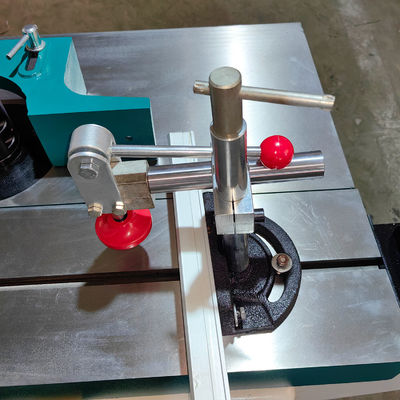 4kw Mesa deslizante de madera Eje de moldeador de moldes herramienta de máquina para la madera industrial