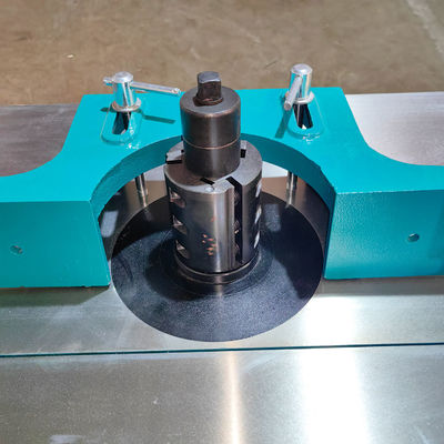 Máquina de moldeado de madera de eje único con mesa de deslizamiento automática y ancho de trabajo máximo de 800 mm