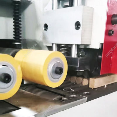 Máquina de moldeado de barras redondas fácil de operar para el corte de escobas y el procesamiento de madera