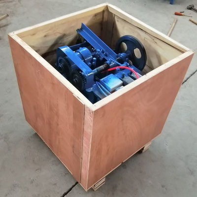 Máquina de roscado de bastón de madera con función de tornado de bastón de escoba de madera mini personalizada