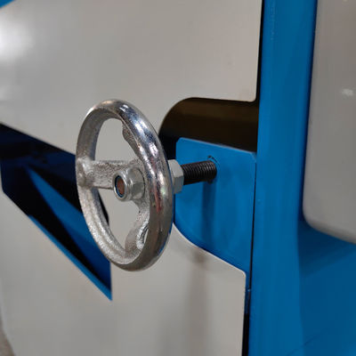 Maquinaria para la carpintería Máquina automática de corte de barras redondas de tenón con eje principal rápido