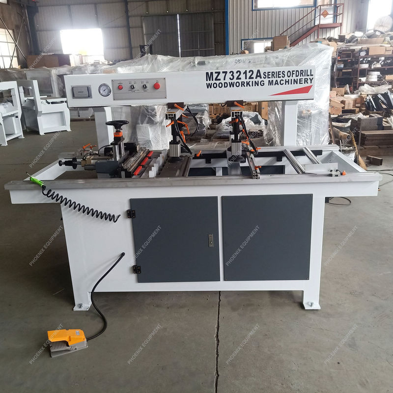 Máquina de perforación de paneles de madera de agujeros múltiples con 2 cabezas en 380V / 50HZ