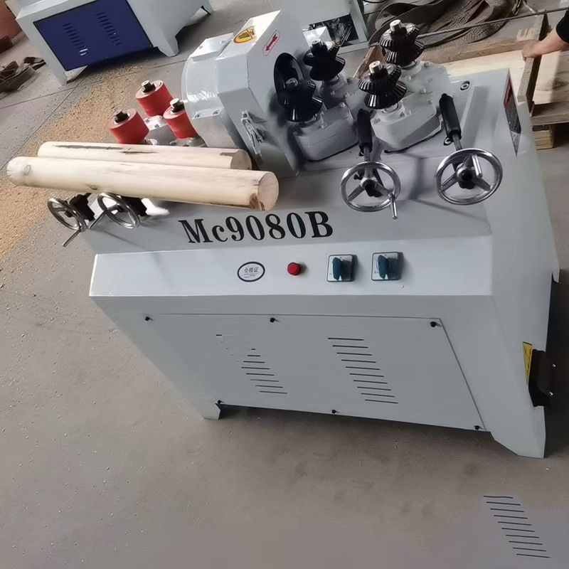 Máquina avanzada de rodillos redondos de madera para la producción automática del mango de la escoba y del bastón de la escoba