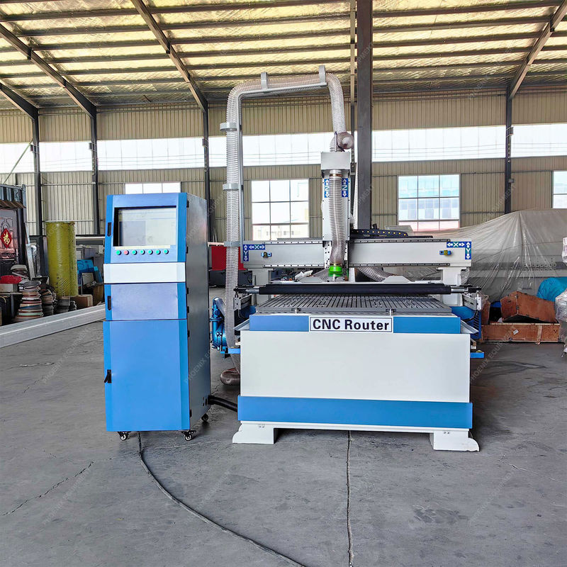Máquina de grabado y fresado CNC de 3 ejes versátil con tren guía cuadrado de Taiwan Hiwin